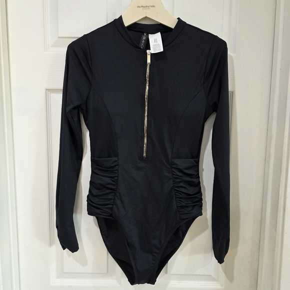 NEW La Blanca Shirred Paddlesuit One Piece Swimsuit - Picture 3 of 7
